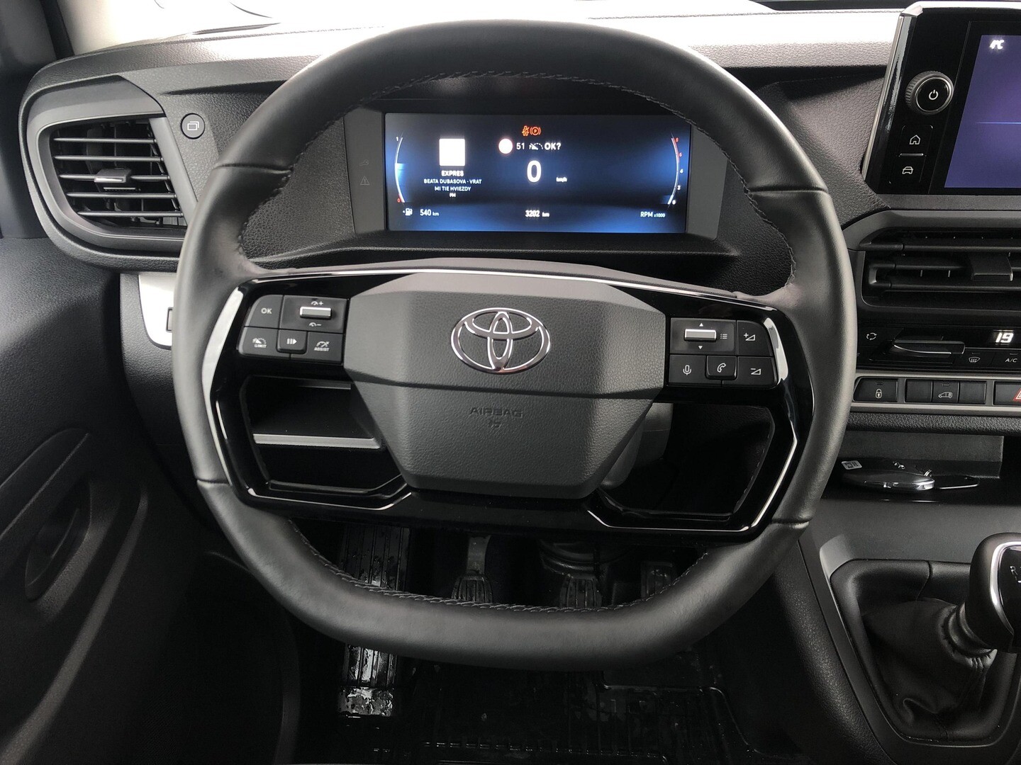 Toyota PROACE